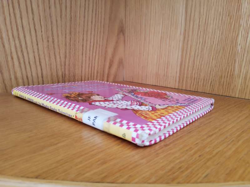Junie B Jones and the Mushy Gushy Valentine by Barbara Park