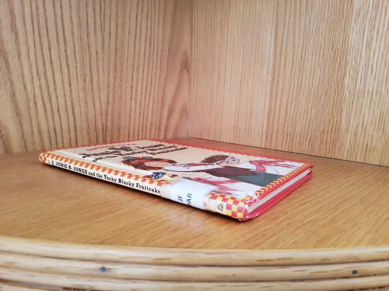 Junie B Jones and the Yucky Blucky Fruitcake by Barbara Park