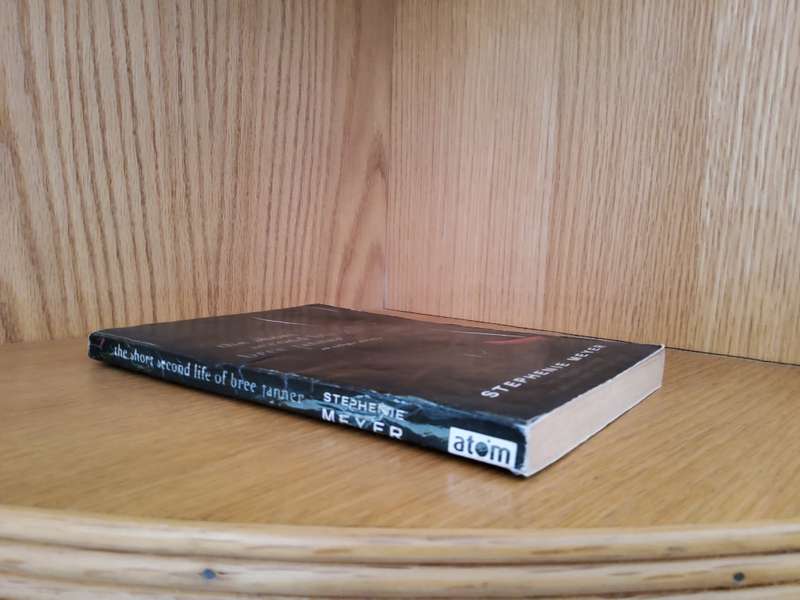 The Short Second Life of Bree Tanner by Stephenie Meyer