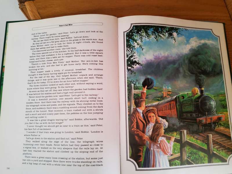 The Railway Children A4 Hardcover by E Nesbit