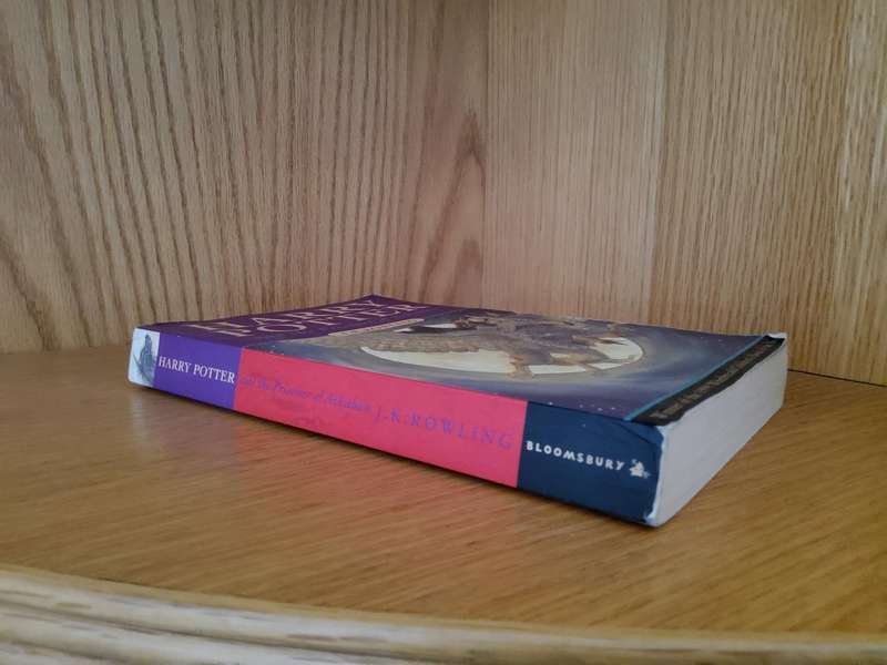 Harry Potter and the Prisoner of Azkaban First (1st) Edition by J K Rowling