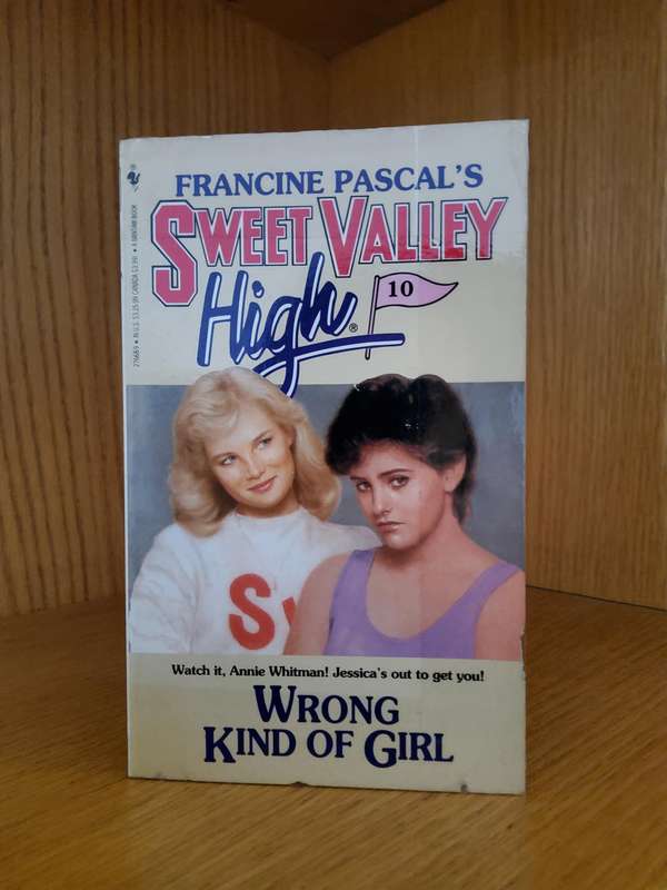 Sweet Valley High by Francine Pascal