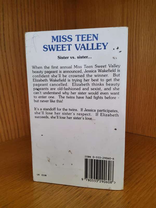 Sweet Valley High by Francine Pascal