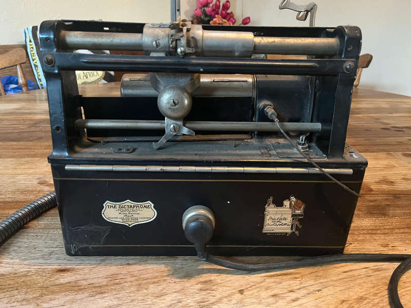 Antique Dictaphone in great condition