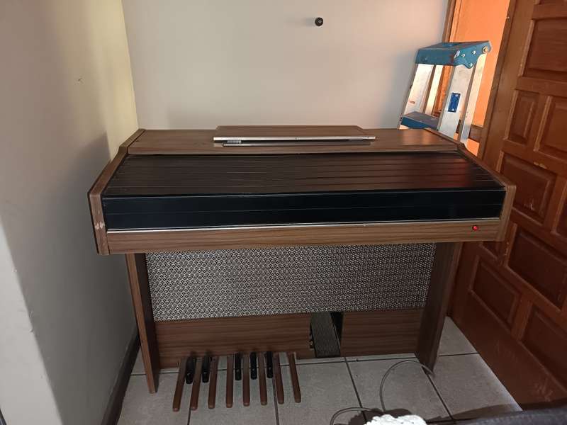 Yamaha electon Organ