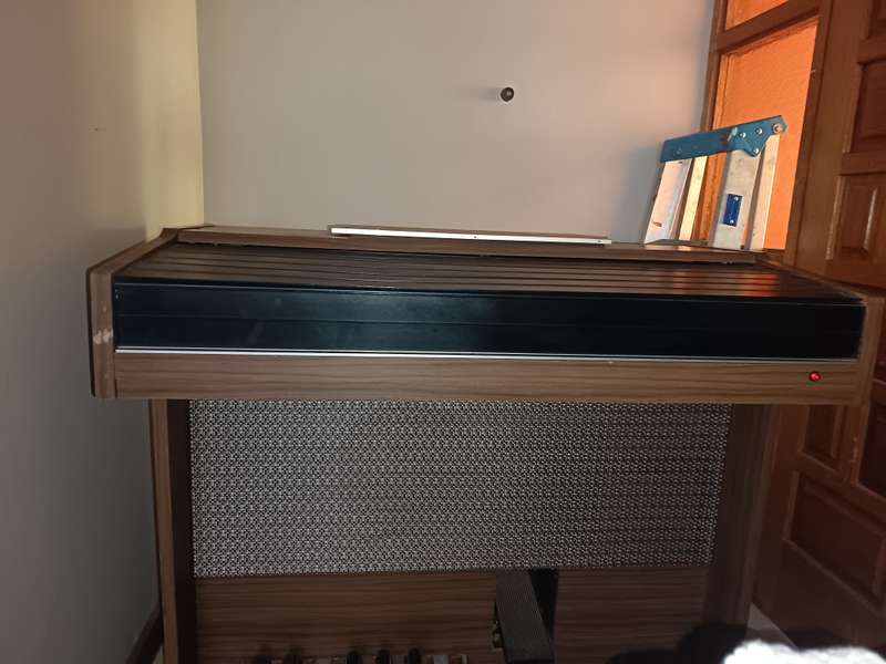 Yamaha electon Organ