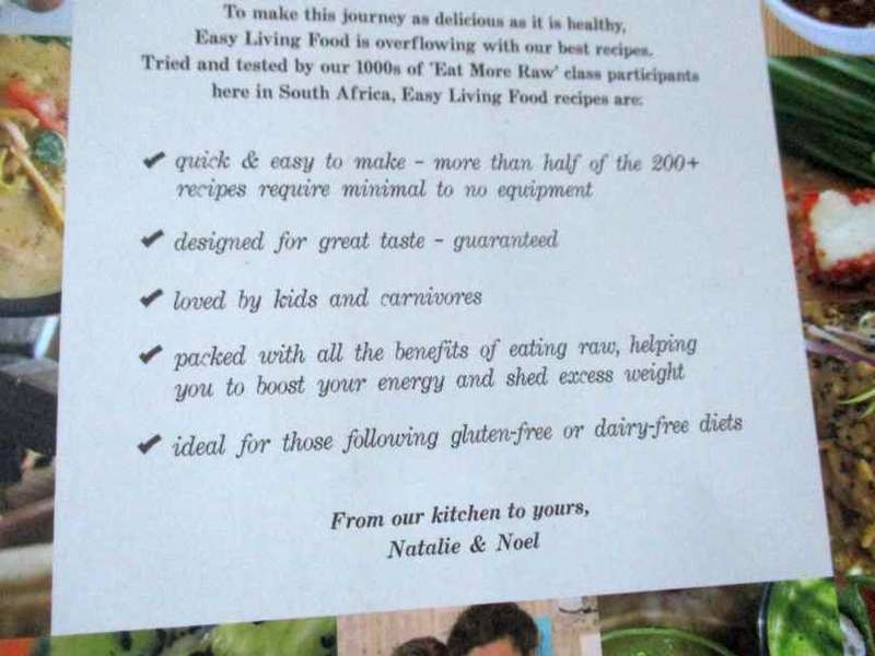 EASY LIVING FOOD - OVER 200 RAW RECIPES DESIGNED FOR GREAT TASTE - NATALIE REID & NOEL MARTEN