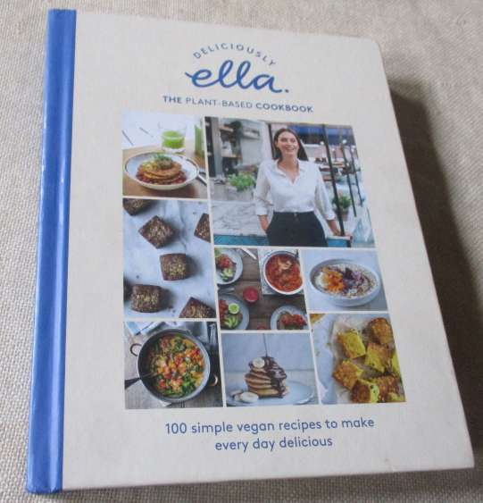 DELICIOUSLY ELLA - THE PLANT-BASED COOKBOOK