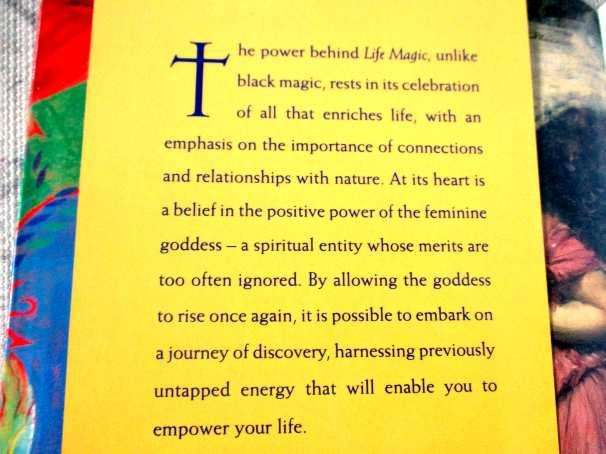 LIFE MAGIC - THE POWER OF POSITIVE WITCHCRAFT - SUSAN BOWES