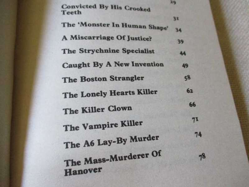 THE WORLD'S MOST INFAMOUS MURDERS   - ROGER BOAR
