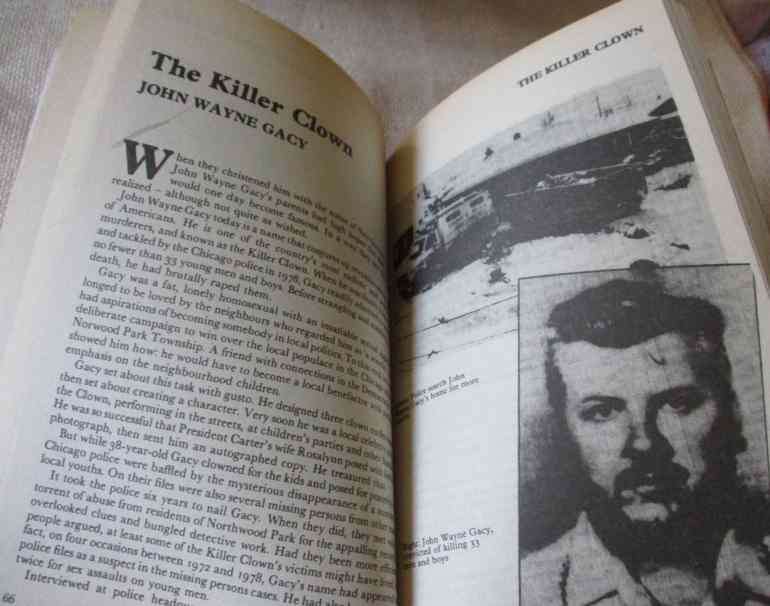 THE WORLD'S MOST INFAMOUS MURDERS   - ROGER BOAR