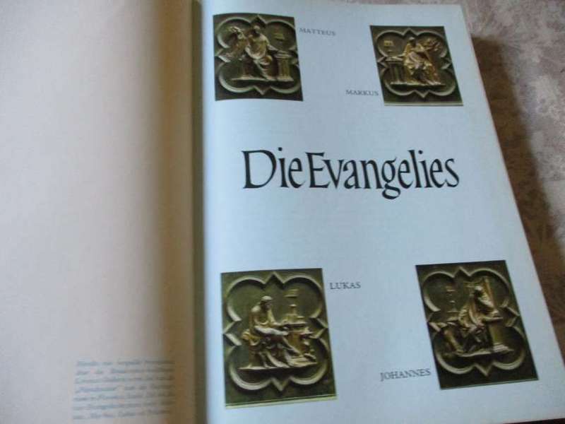 NUWE  TESTAMENT EN PSALMS - 1979 VERTALING