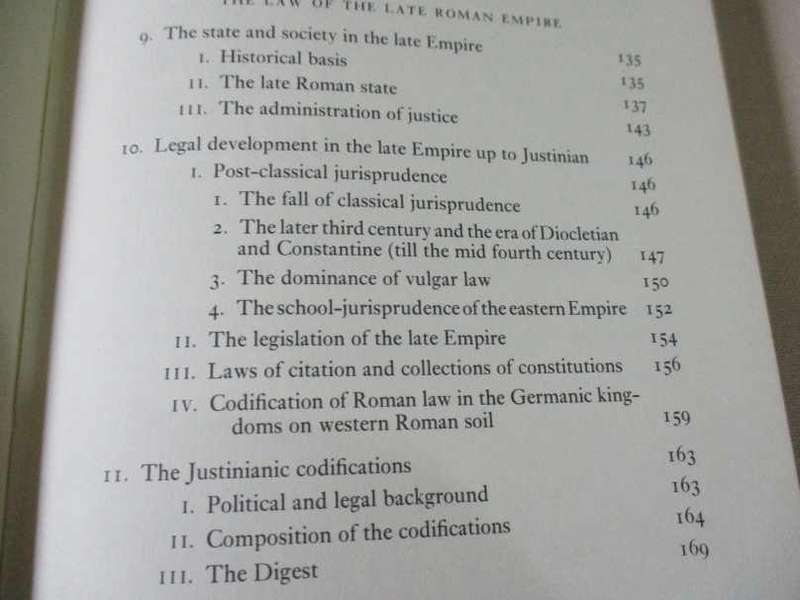 AN INTRODUCTION TO ROMAN LEGAL AND CONSTITUTIONAL HISTORY - WOLFGANG KUNKEL ( second edition )