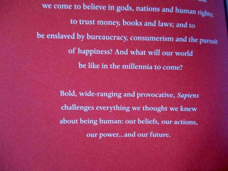 SAPIENS - A BRIEF HISTORY OF HUMANKIND - YUVAL NOAH HARARI