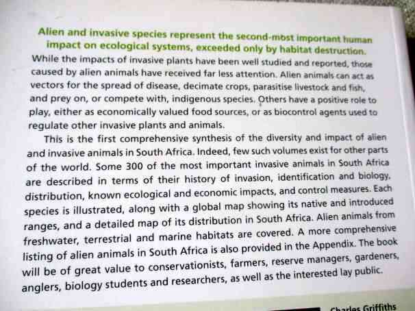 ALIEN &  INVASIVE ANIMALS - A SOUTH AFRICAN PERSPECTIVE - MIKE PICKER & CHARLES GRIFFITHS