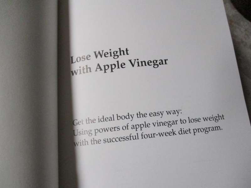 LOSE WEIGHT WITH APPLE VINEGAR