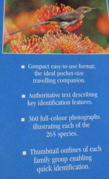 A PHOTOGRAPHIC GUIDE TO BIRDS OF SOUTHERN AFRICA - IAN SINCLAIR