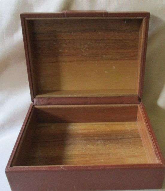 VINTAGE ROLEX WATCH BOX EXCLUDING BUCKLE