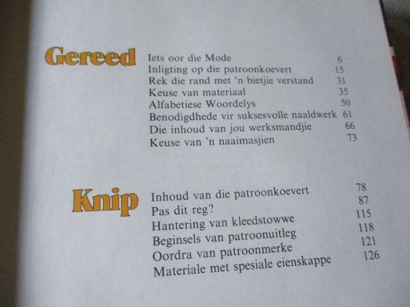 DIE BUTTERICK NAALDWERK BOEK - GEREED, KNIP, STIK
