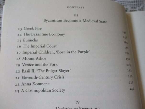 BYZANTIUM - THE SURPRISING LIFE OF A MEDIEVAL EMPIRE - JUDITH HERRIN