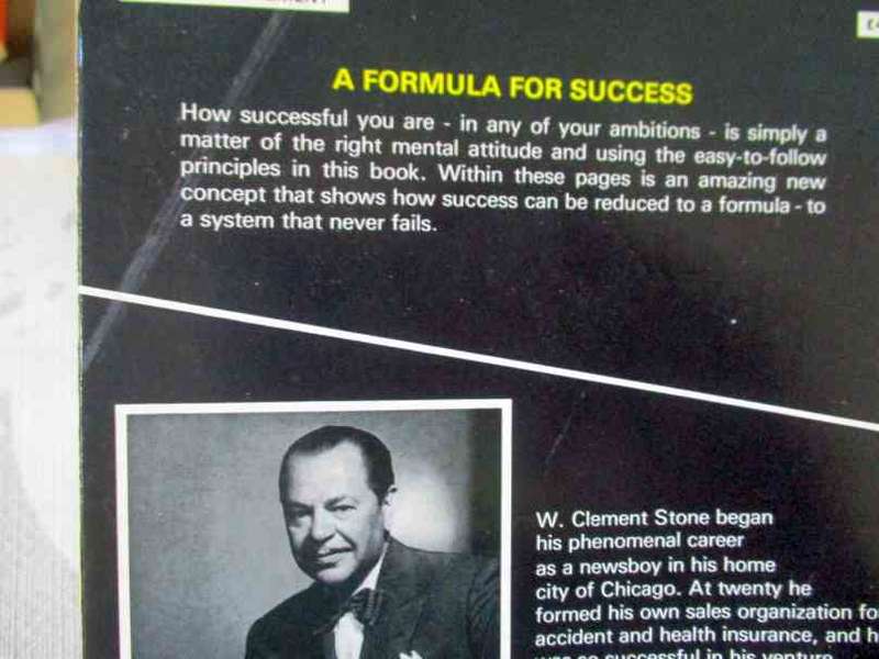 THE SUCCESS SYSTEM THAT NEVER FAILS - W CLEMENT STONE
