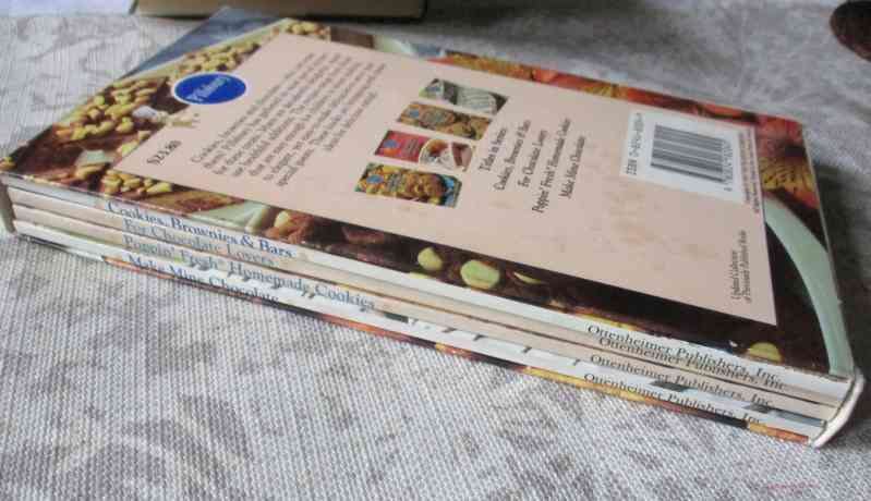 COOKIES, BROWNIES & CHOCOLATE GALORE ! ( 4 books box set ) - pillsbury