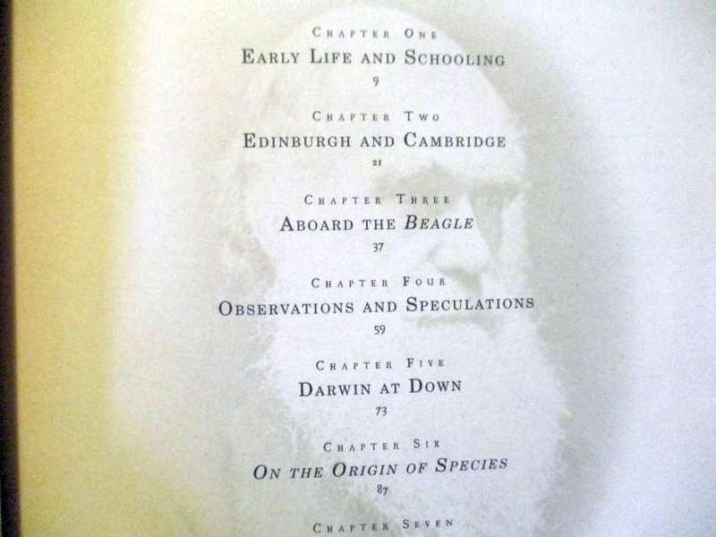 DARWIN'S NOTEBOOK - THE LIFE, TIMES AND DISCOVERIES OF CHARLES ROBERT DARWIN  - JONATHAN CLEMENTS
