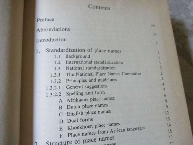 DICTIONARY OF SOUTHERN AFRICAN PLACE NAMES - P.E. RAPER