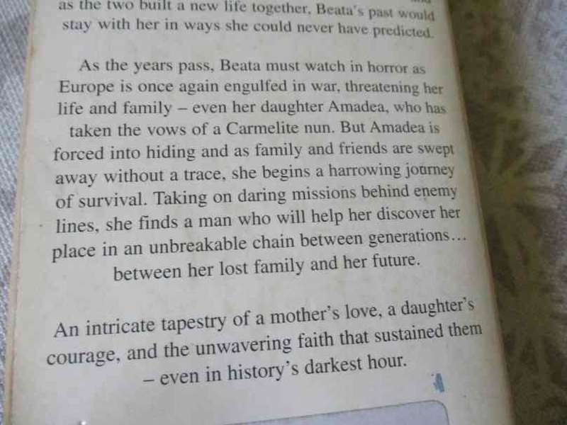 ECHOES - DANIELLE STEEL