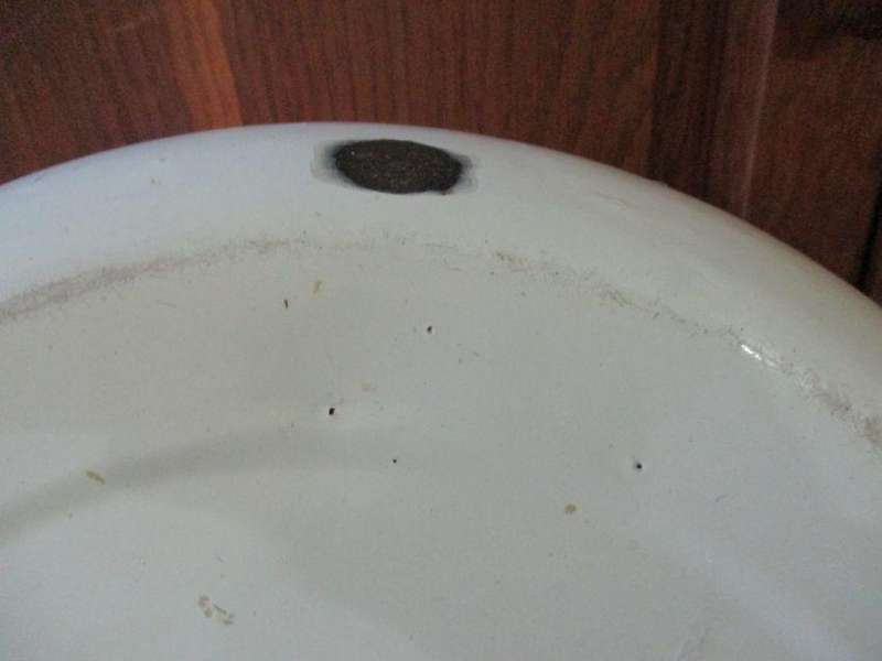 LARGE SOLID \HEAVY VINTAGE ENAMEL VANITY WASH BASIN