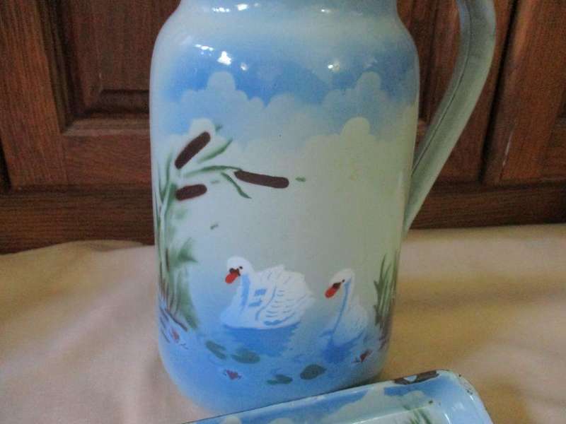 LARGE VINTAGE ENAMEL JUG PLUS SOAP DISH MADE IN POLAND