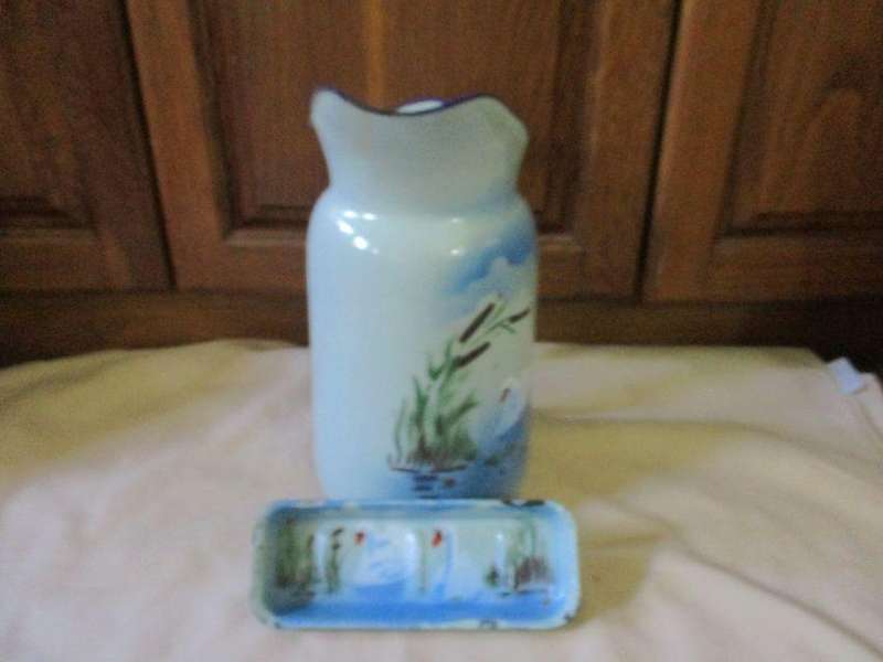 LARGE VINTAGE ENAMEL JUG PLUS SOAP DISH MADE IN POLAND