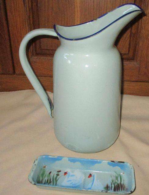 LARGE VINTAGE ENAMEL JUG PLUS SOAP DISH MADE IN POLAND