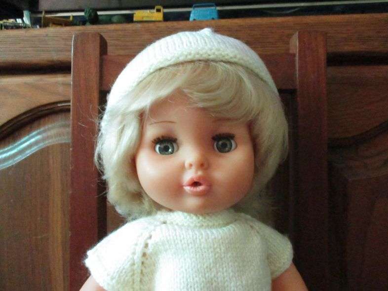 VINTAGE FIRST LOVE DOLL LATE 70'S EARLY 80'S WITH VOICE BOX