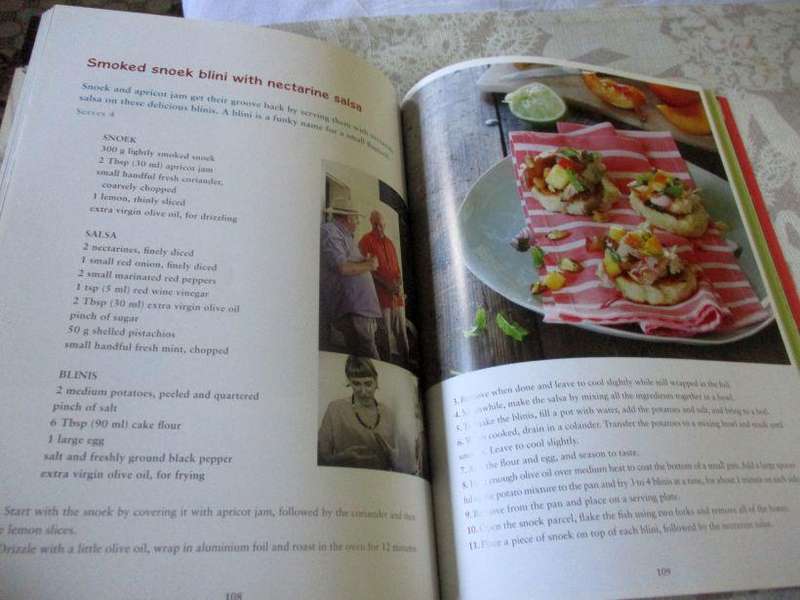 FOOD JAMMING WITH JADE - JADE DE WALL
