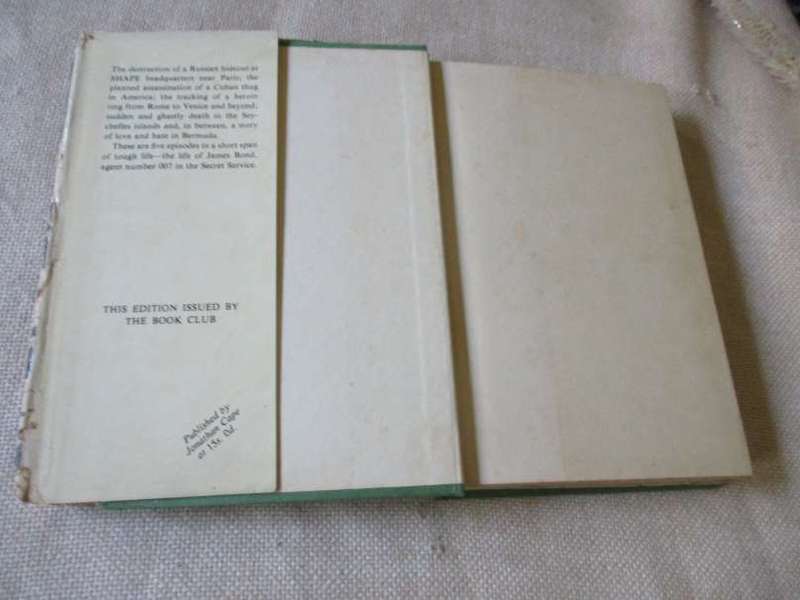 FOR YOUR EYES ONLY - FIVE SECRET OCCASIONS IN THE LIFE OF JAMES BOND - IAN FLEMING ( BOOK CLUB )