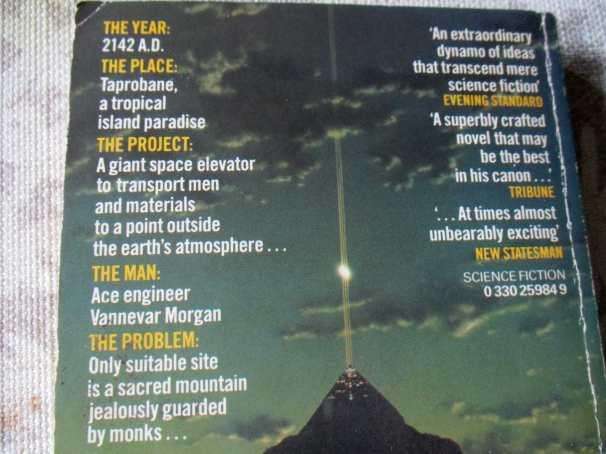 THE FOUNTAINS OF PARADISE - ARTHUR C CLARKE