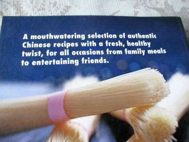 FRESH CHINESE - OVER 70 HEALTHY RECIPES - WYNNIE CHAN