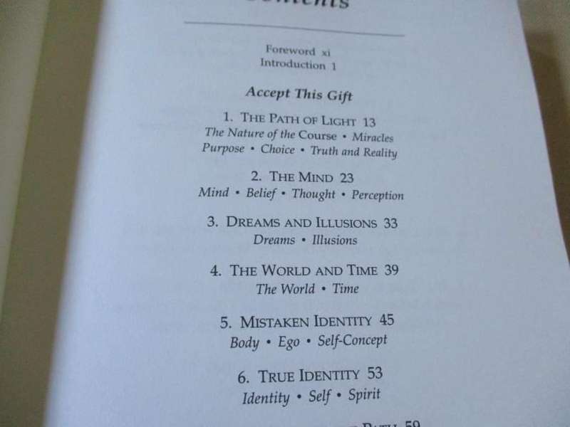 GIFTS FROM A COURSE IN MIRACLES - ACCEPT THIS GIFT, A GIFT OF PEACE, A GIFT OF HEALING - FRANCES ..