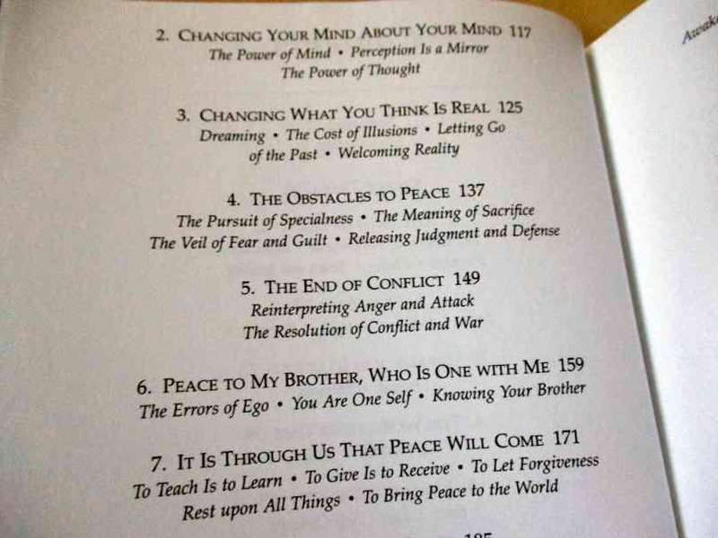 GIFTS FROM A COURSE IN MIRACLES - ACCEPT THIS GIFT, A GIFT OF PEACE, A GIFT OF HEALING - FRANCES ..