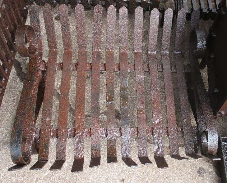 VINTAGE FIRE GRATE