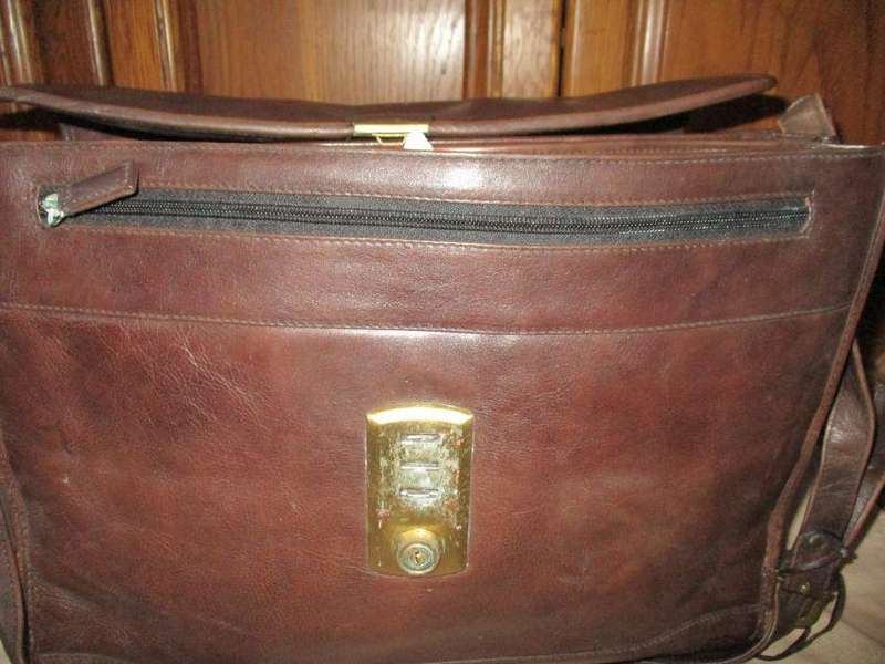HIDESKIN LEATHER 4 COMPARTMENT SATCHEL