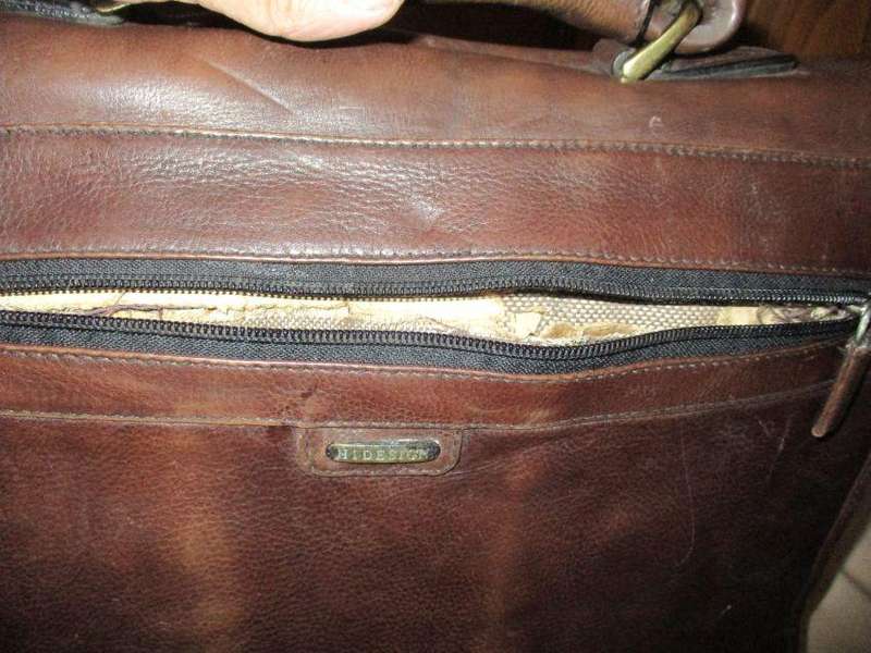 HIDESKIN LEATHER 4 COMPARTMENT SATCHEL