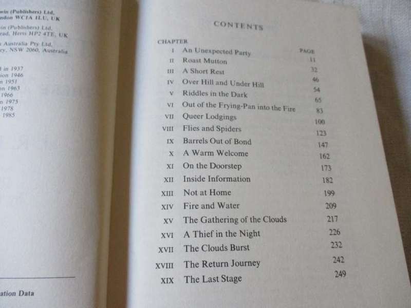 THE HOBBIT - J.R.R. TOLKIEN ( FOURTH EDITION, FIFTH IMPRESSION 1985 - hardcover  )
