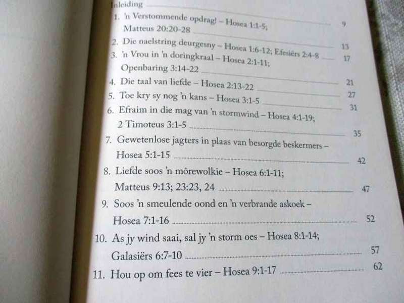 HOSEA - N' BYBELSTUDIE OOR GOD SE ONVOORWAARDELIKE LIEFDE - JOHAN SMIT