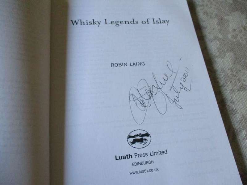 WHISKY LEGENDS OF ISLAY - ROBIN LAING