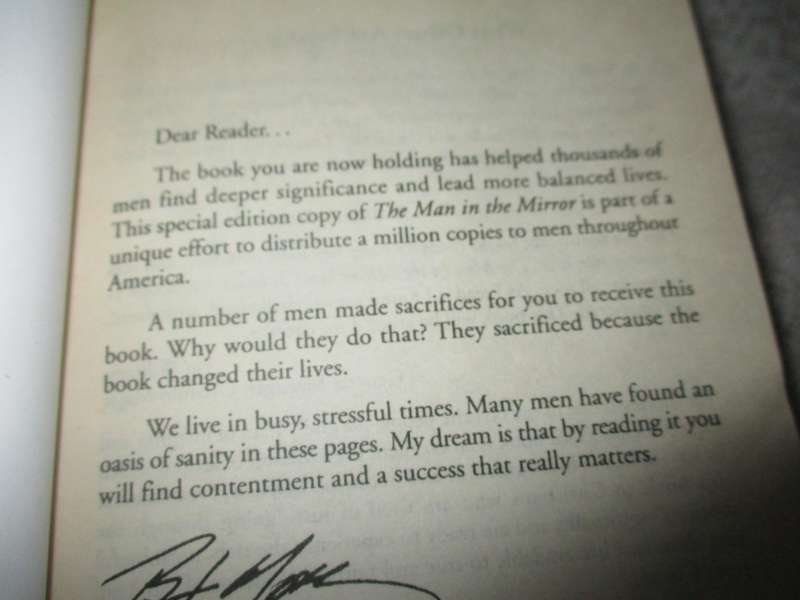 THE MAN IN THE MIRROR - SOLVING THE 24 PROBLEMS MEN FACE - PATRICK MORLEY
