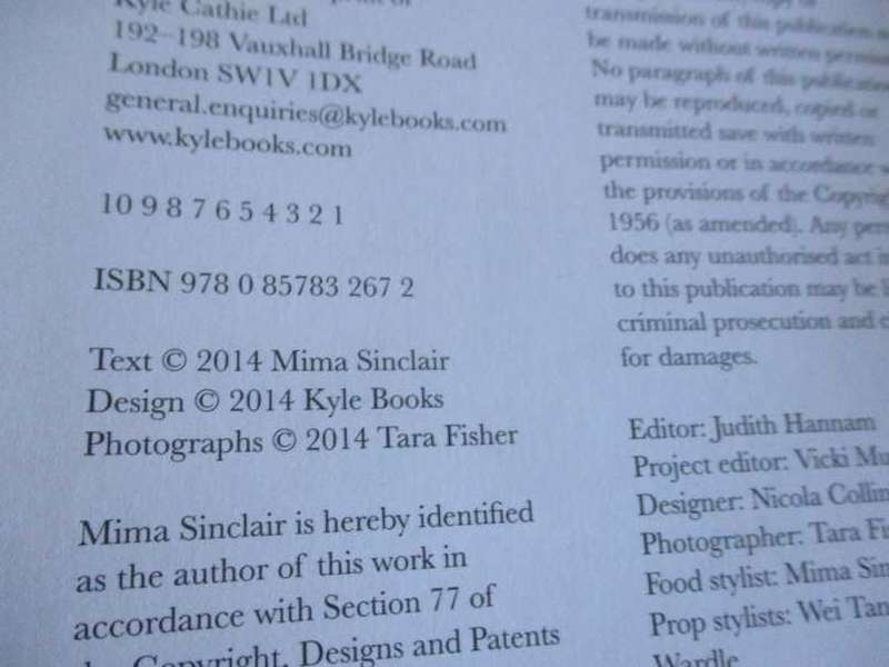 MUG CAKES - 40 SPEEDY CAKES TO MAKE IN A MICROWAVE - MIMA SINCLAIR