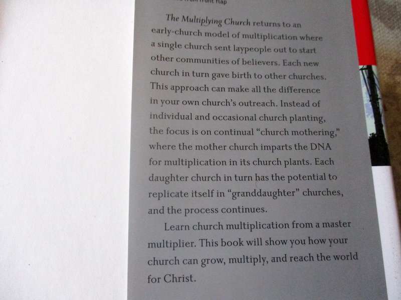 THE MULTIPLYING CHURCH - THE NEW MATH FOR STARTING NEW CHURCHES - BOB ROBERTS JR