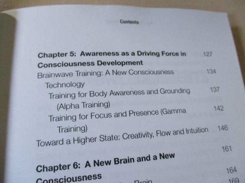 NEW BRAIN, NEW WORLD - HOW THE EVOLUTION OF A NEW HUMAN BRAIN CAN TRANSFORM CONSCIOUSNESS AND ..